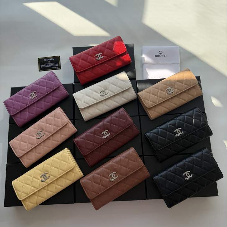 Picture of Chanel Wallets _SKUfw239827471fw